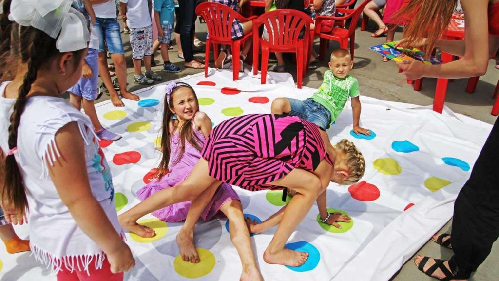 outdoor party games for kids feature