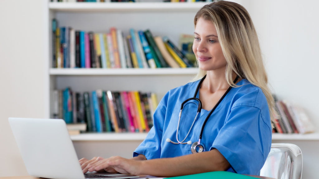 Online RN to BSN Program: What You Should Know