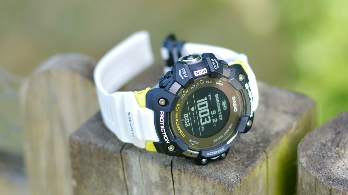 Top 5 Best Casio Fitness Trackers 2021