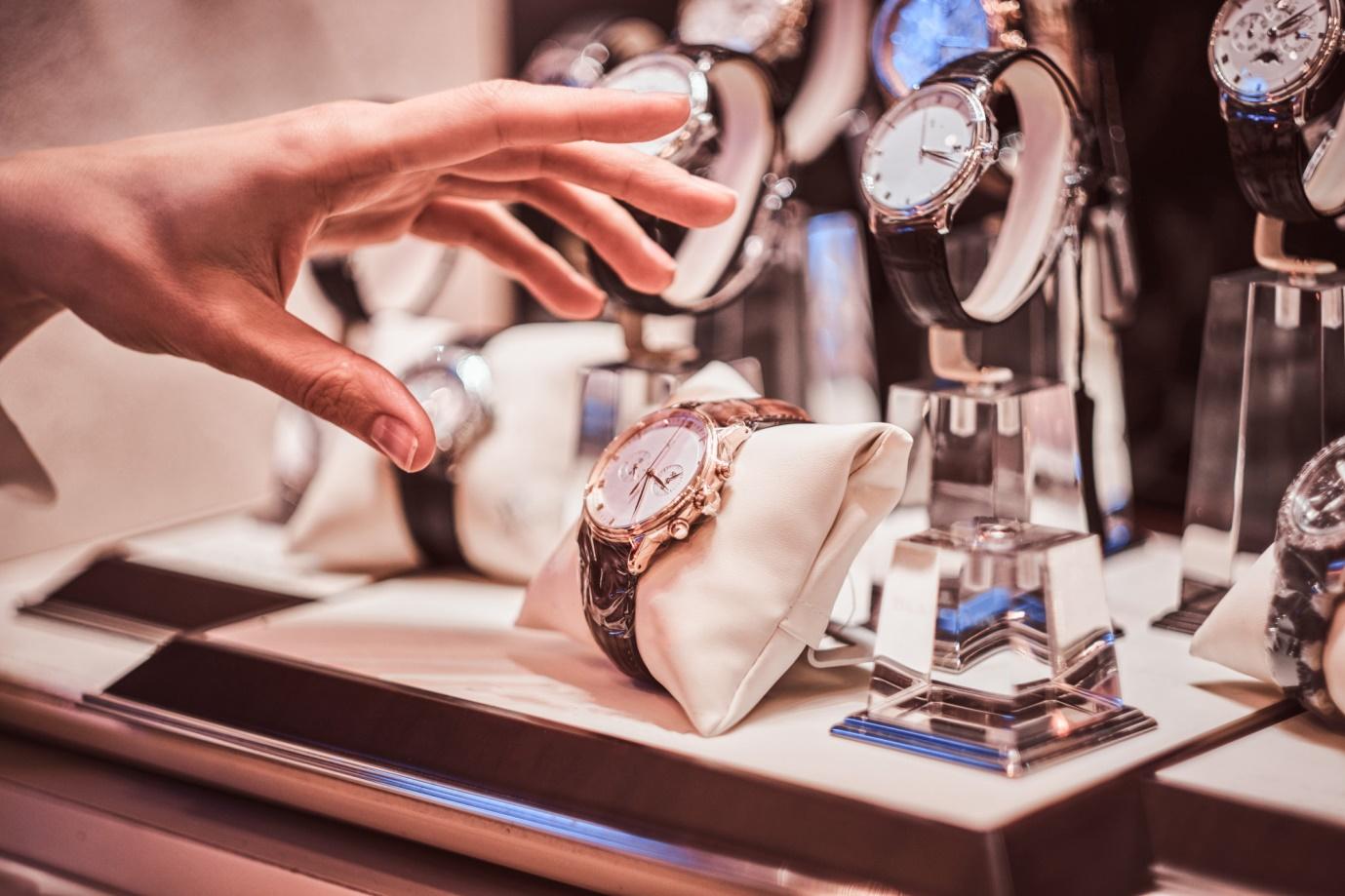 The Best Luxury Watches for Men A Closer Look