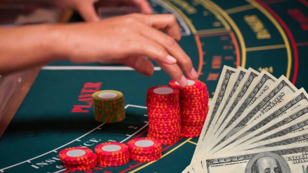 How To Play And Win At Baccarat